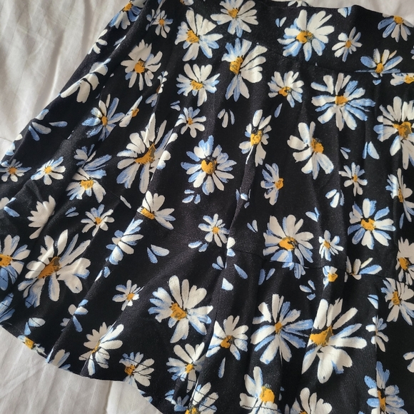 AMERICAN RAG MINI SKIRT - Picture 2 of 3